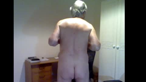 erasmus_d online show from January 15, 6:22 pm