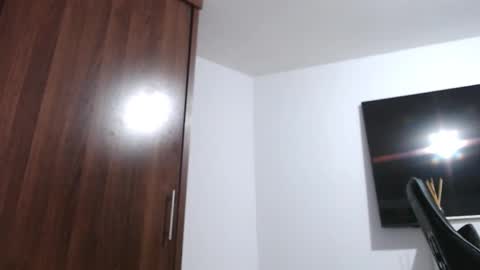 eren_smith online show from March 5, 11:39 am