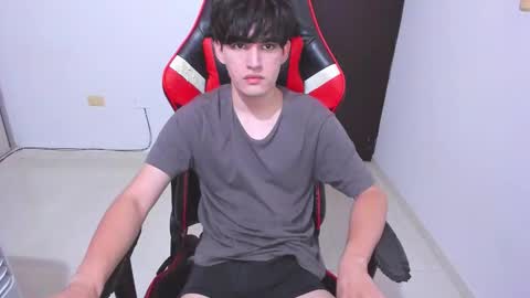 eren_tatakae online show from March 14, 3:12 am