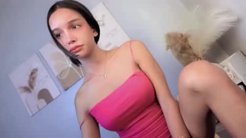 Snapshot of eres_guapa chatting on April 24, 6:05 am Elisa online show from April 24, 6:05 am
