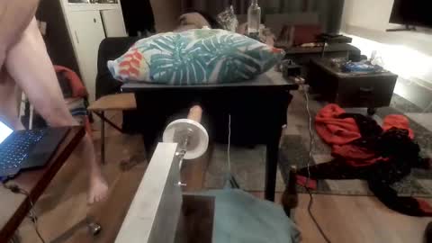 Snapshot of ergheid chatting on February 4, 6:14 am ergheid online show from February 4, 6:14 am