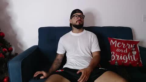 Eric Evans online show from November 25, 10:15 am