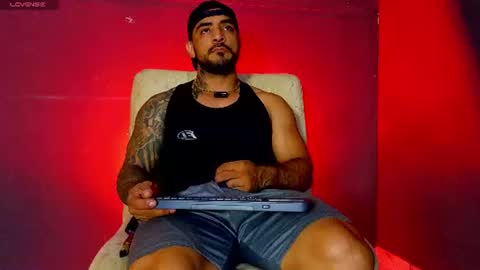 Snapshot of eric_harrison1 chatting on June 13, 3:26 am Brayan online show from June 13, 3:26 am