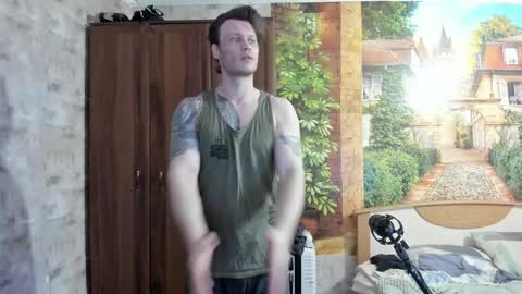 Snapshot of eric_the_vikking chatting on November 3, 12:06 pm Eric online show from November 3, 12:06 pm