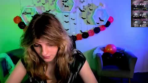 your dear Erica  online show from October 28, 9:57 am