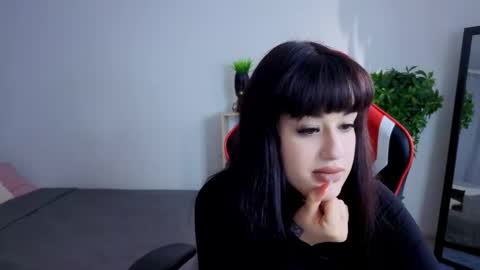 Erika online show from October 8, 2:47 pm