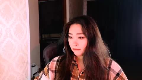 Snapshot of erica_wayne chatting on December 1, 2:27 am Erica Wayne online show from December 1, 2:27 am