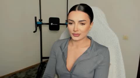 Riaaa online show from March 5, 6:15 pm