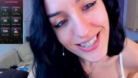 Snapshot of ericabunny chatting on November 8, 6:35 am Erika online show from November 8, 6:35 am