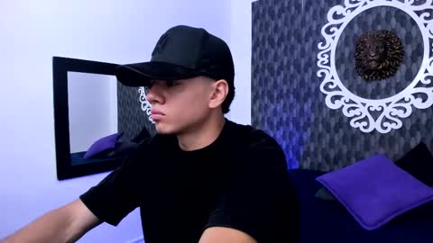 Erick  online show from March 17, 12:08 pm