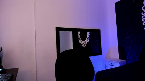 Erick  online show from April 4, 12:24 pm