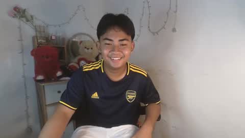 erick_cummer30 online show from April 16, 6:14 am