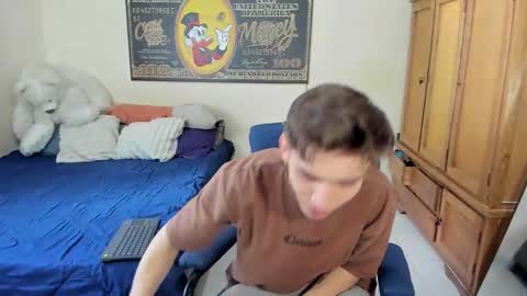 erick_de_rossee online show from December 20, 4:58 pm