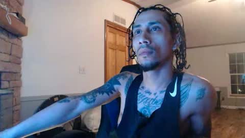 Snapshot of erick_martinezz chatting on March 12, 4:18 am erick online show from March 12, 4:18 am