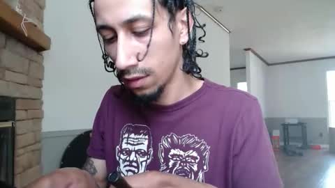 Snapshot of erick_martinezz chatting on March 26, 6:13 pm erick online show from March 26, 6:13 pm