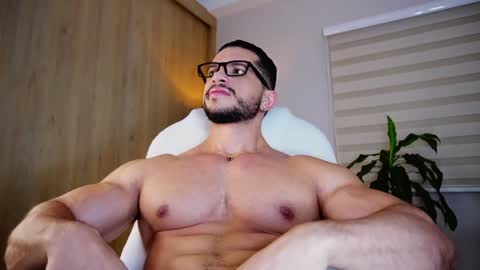 Erick Thompson online show from December 27, 10:59 pm