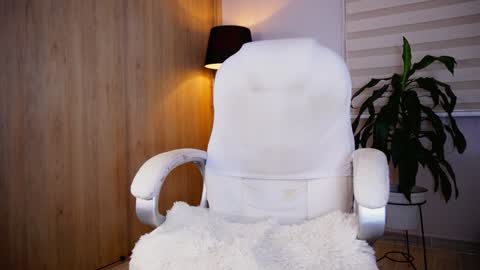 Erick Thompson online show from December 28, 2:01 am