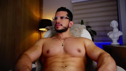 Erick Thompson online show from October 9, 10:52 pm