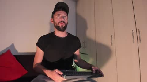 erickpritz_xh online show from March 28, 10:42 pm