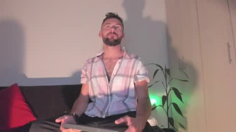 erickpritz_xh online show from April 9, 2:22 am