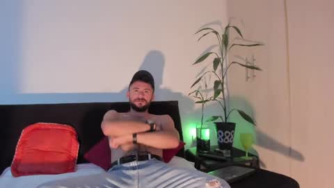 erickpritz_xh online show from April 16, 9:26 pm