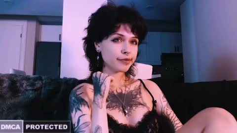 Snapshot of erii_xoxo chatting on November 23, 3:06 am Rainbow on your spoon online show from November 23, 3:06 am