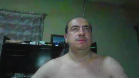 Snapshot of erik1781 chatting on May 10, 5:56 am erik1781 online show from May 10, 5:56 am