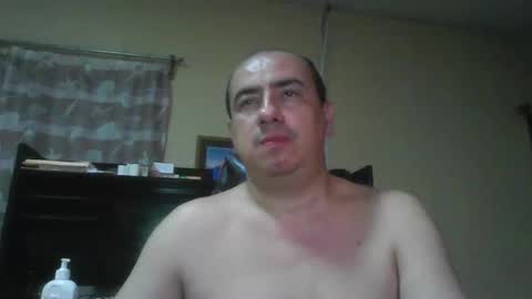 Snapshot of erik1781 chatting on May 13, 4:10 am erik1781 online show from May 13, 4:10 am