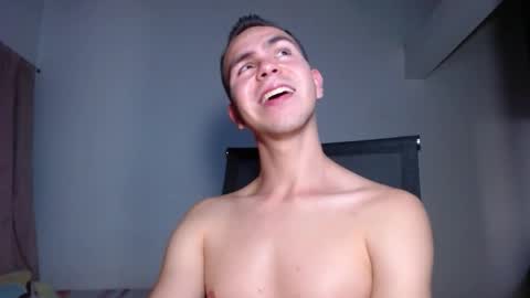 Erik rodriguez online show from October 16, 11:17 pm