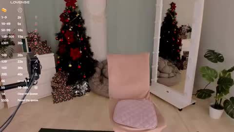 erika_kim online show from December 19, 9:11 pm