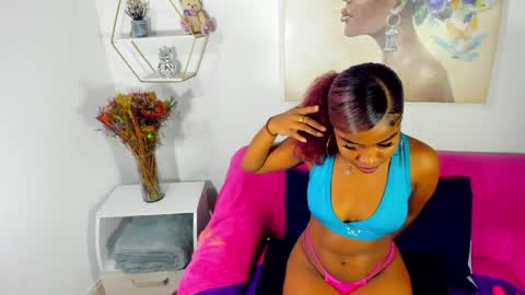 E R I K A  - L  Y R I C S online show from April 8, 4:56 am