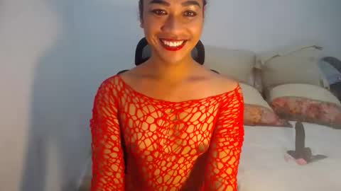 erika_madrigal online show from January 11, 6:23 pm