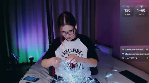 Snapshot of erika_with_love chatting on December 4, 10:18 pm Erika online show from December 4, 10:18 pm