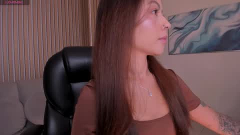 Erika Benz online show from February 11, 12:43 pm