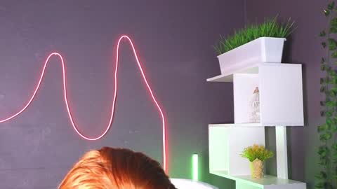 Snapshot of erikabrian chatting on December 11, 8:04 am erikabrian online show from December 11, 8:04 am