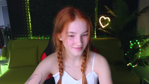 Snapshot of erikabrian chatting on December 12, 1:21 am erikabrian online show from December 12, 1:21 am