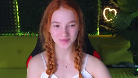 Snapshot of erikabrian chatting on December 12, 4:26 am erikabrian online show from December 12, 4:26 am