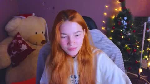 Snapshot of erikabrian chatting on December 1, 1:54 am erikabrian online show from December 1, 1:54 am