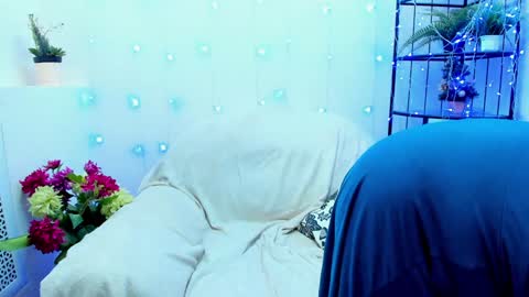 Snapshot of erikalov chatting on February 8, 4:36 am Adelina online show from February 8, 4:36 am