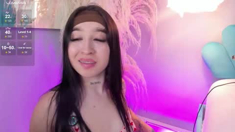 Snapshot of eriklein chatting on November 5, 9:04 pm Eri online show from November 5, 9:04 pm