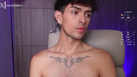   online show from March 29, 3:45 pm