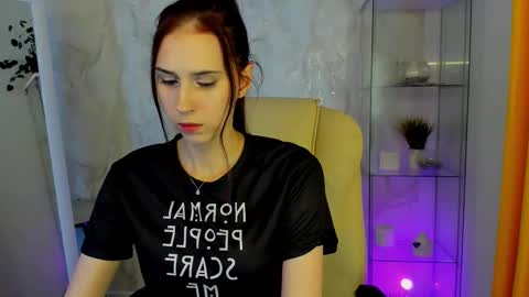 Snapshot of erisunn chatting on November 9, 6:39 pm EriSun online show from November 9, 6:39 pm