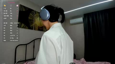 Erline and Monica online show from March 24, 8:03 pm