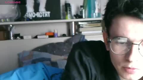 Ernest online show from April 14, 5:52 pm