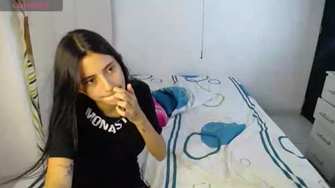 Snapshot of erosgirls_ chatting on September 25, 3:54 am erosgirls_ online show from September 25, 3:54 am