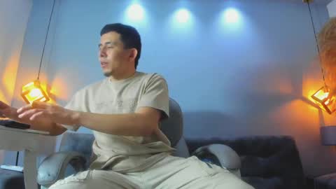 Eross online show from April 4, 3:20 pm