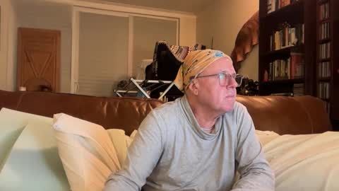 eros online show from December 31, 2:40 am