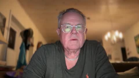 eros online show from March 13, 12:39 am