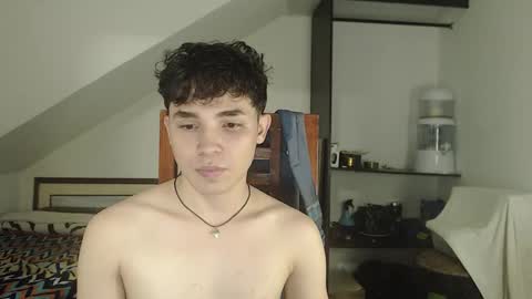 Snapshot of erostargaryen chatting on December 2, 5:35 am erostargaryen online show from December 2, 5:35 am