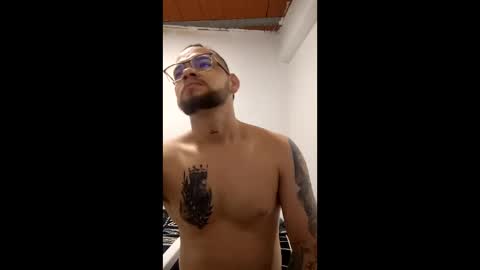 erotic_couplesex01 online show from December 19, 6:59 pm